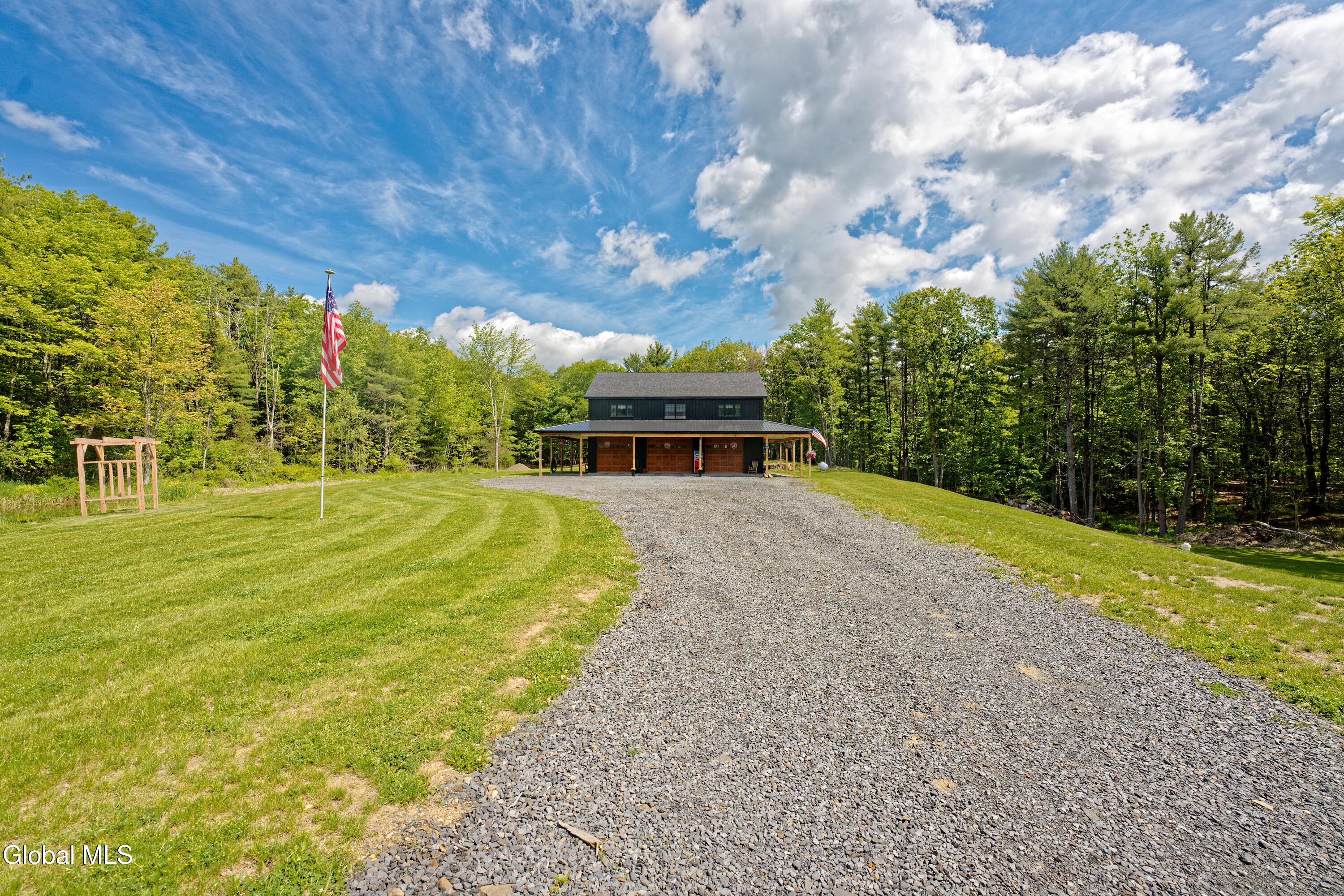 17 Ringwald Road Coeymans, NY 12046 - Photo 2 of 47 0 Front 1