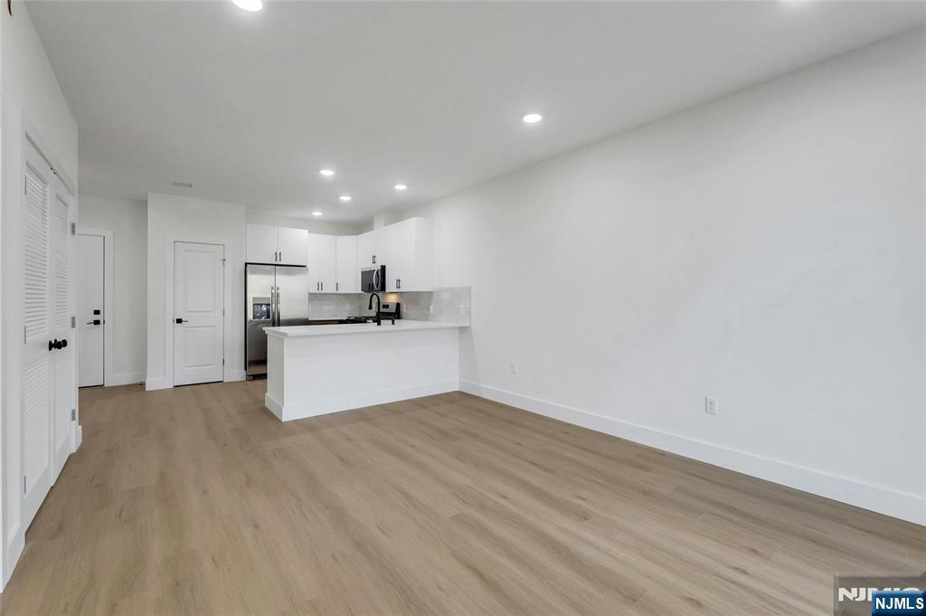 255 Ridge Road, Unit 307 Lyndhurst, NJ 07071 - Photo 10 of 23