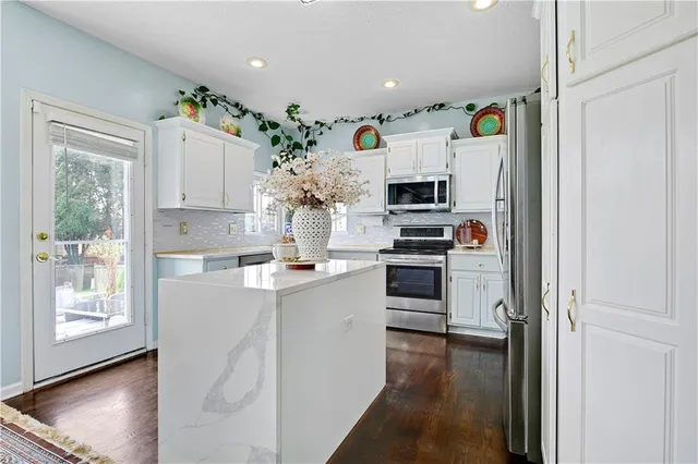 $485,000 | 22115 West 51st Terrace, Shawnee, KS 66226