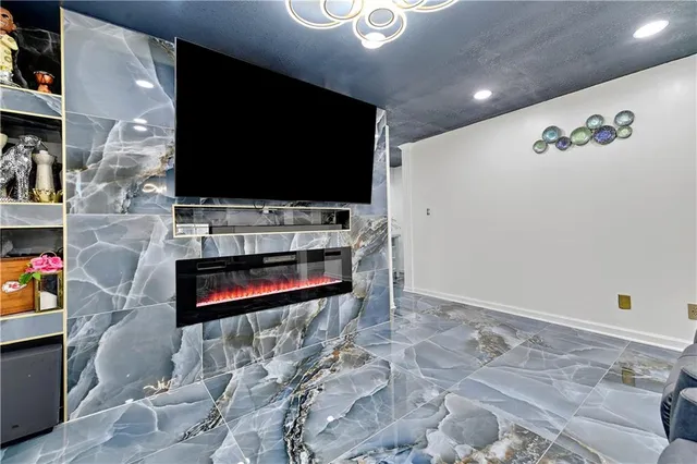 $485,000 | 22115 West 51st Terrace, Shawnee, KS 66226