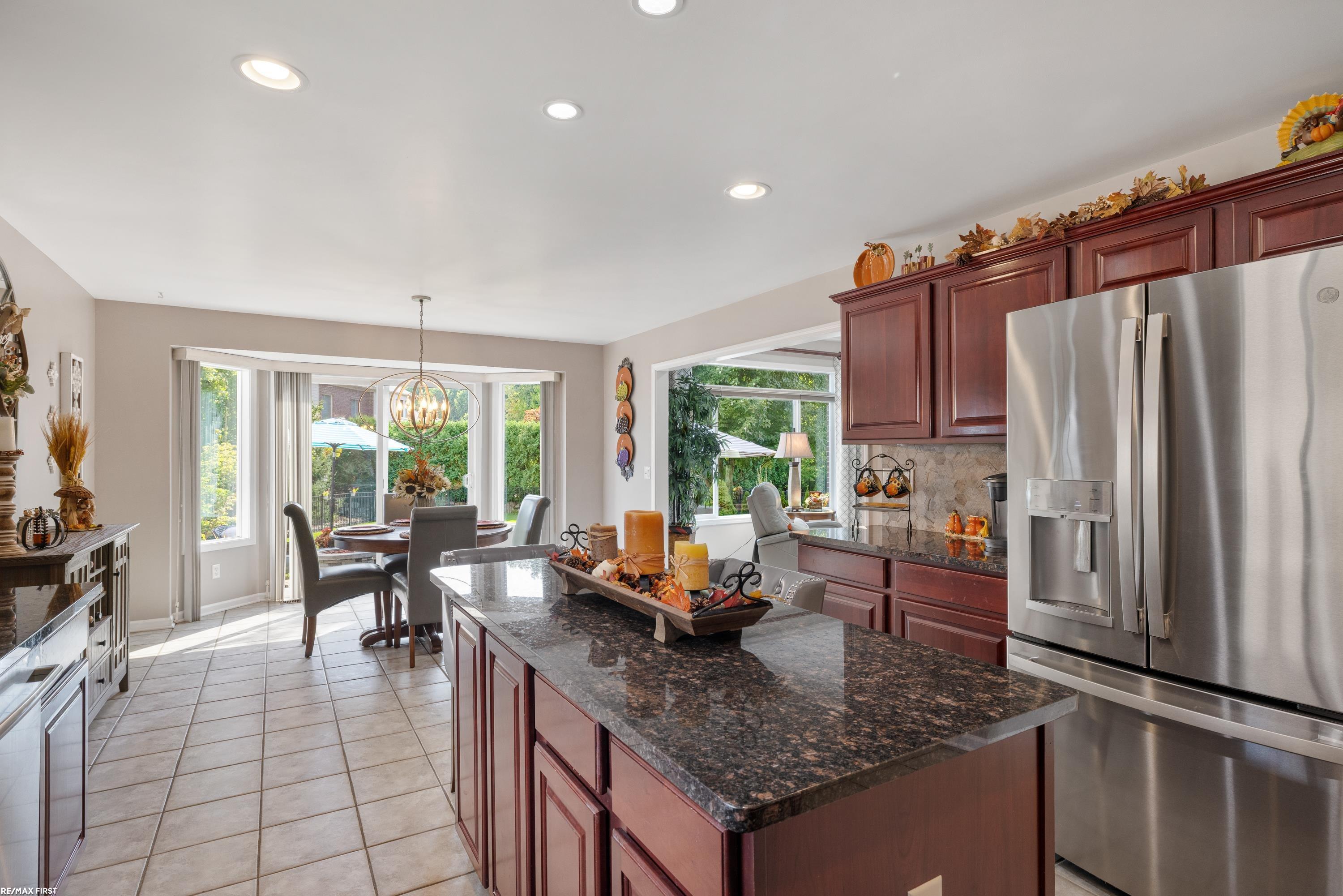 22462 Brantingham Road Macomb, MI 48044 - Photo 19 of 36 50189155-e9fc4c93-31c2-4d60-97fc-e598a9e86eb2.JPG