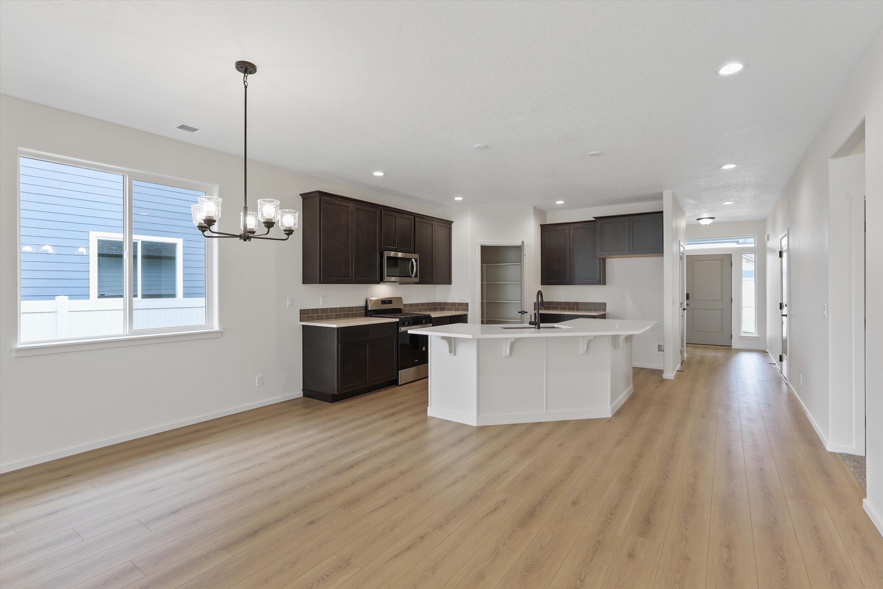 18810 East Riverside Avenue Spokane Valley, WA 99016 - Photo 2 of 20 Gallery Image 2