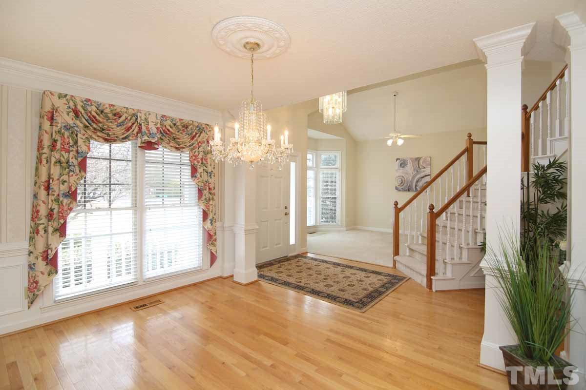8501 Wheeling Drive Raleigh, NC 27615 - Photo 4 of 25