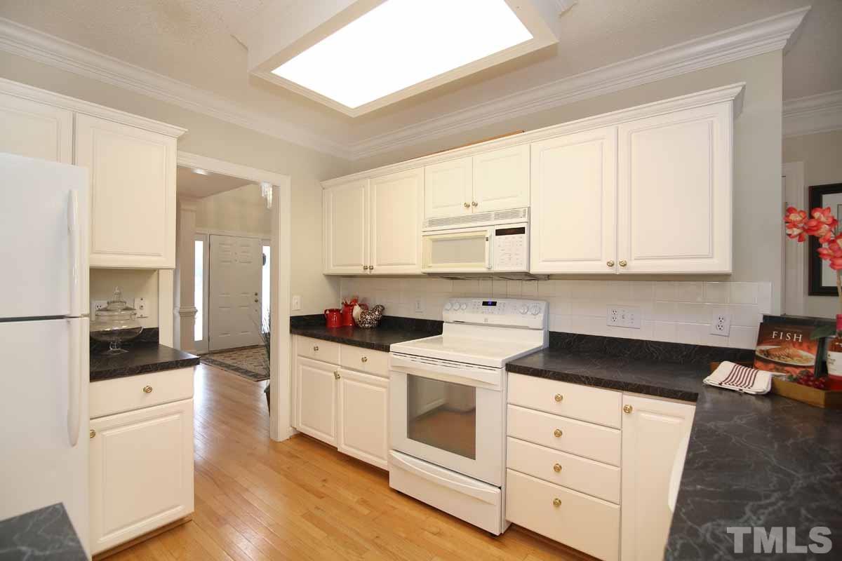 8501 Wheeling Drive Raleigh, NC 27615 - Photo 6 of 25