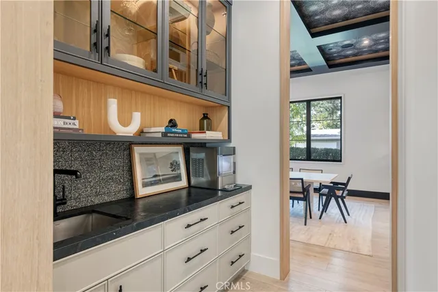 $6,699,999 | 4050 Contera Road, Encino, CA 91436