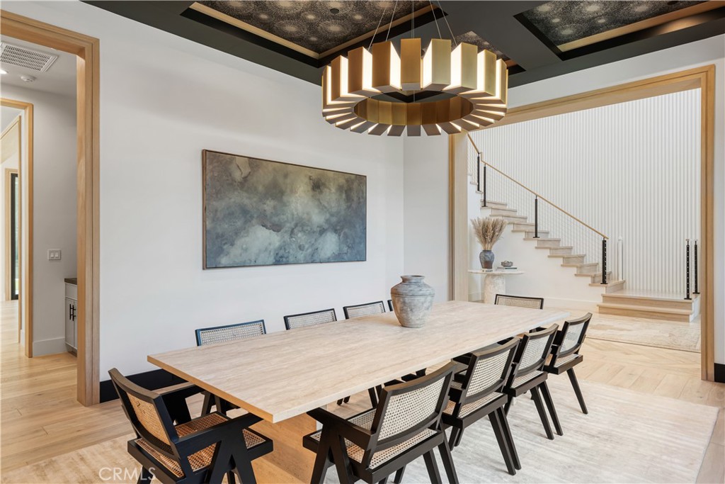 4050 Contera Road Encino, CA 91436 - Photo 26 of 60