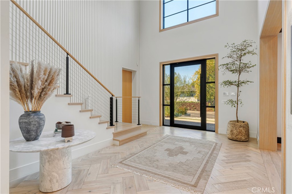 4050 Contera Road Encino, CA 91436 - Photo 5 of 60