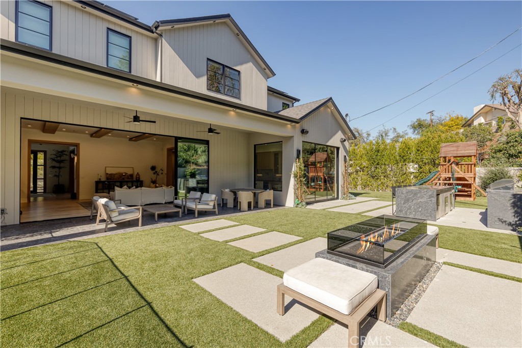 4050 Contera Road Encino, CA 91436 - Photo 57 of 60