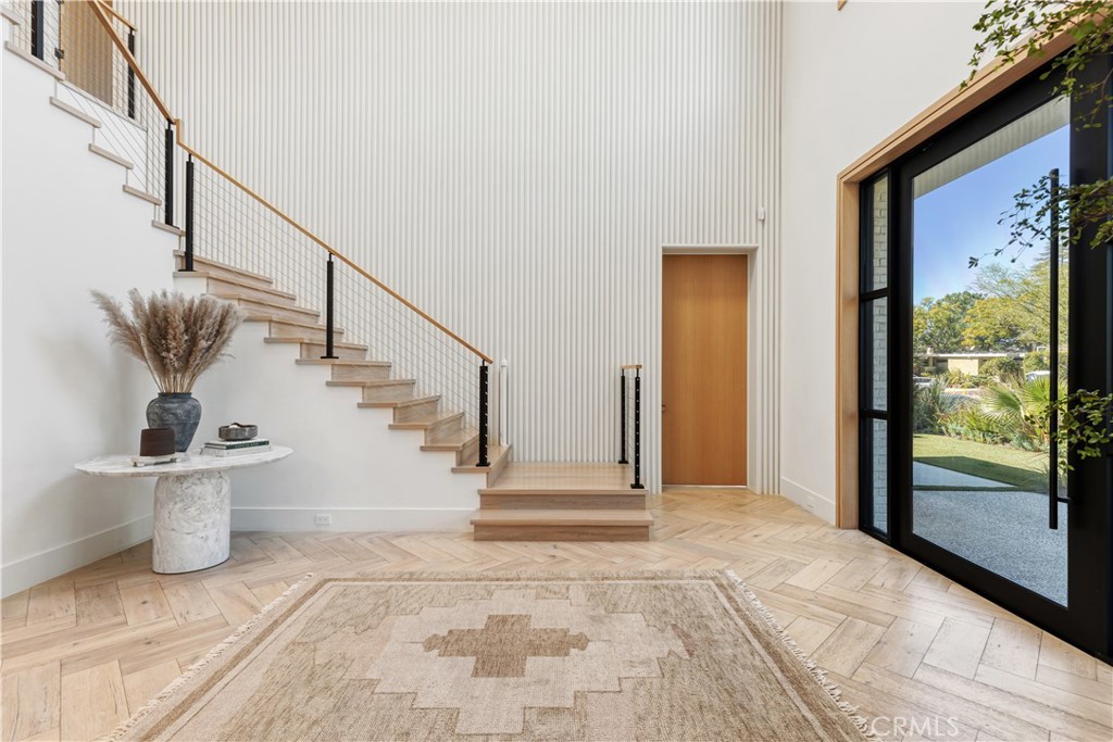 4050 Contera Road Encino, CA 91436 - Photo 6 of 60