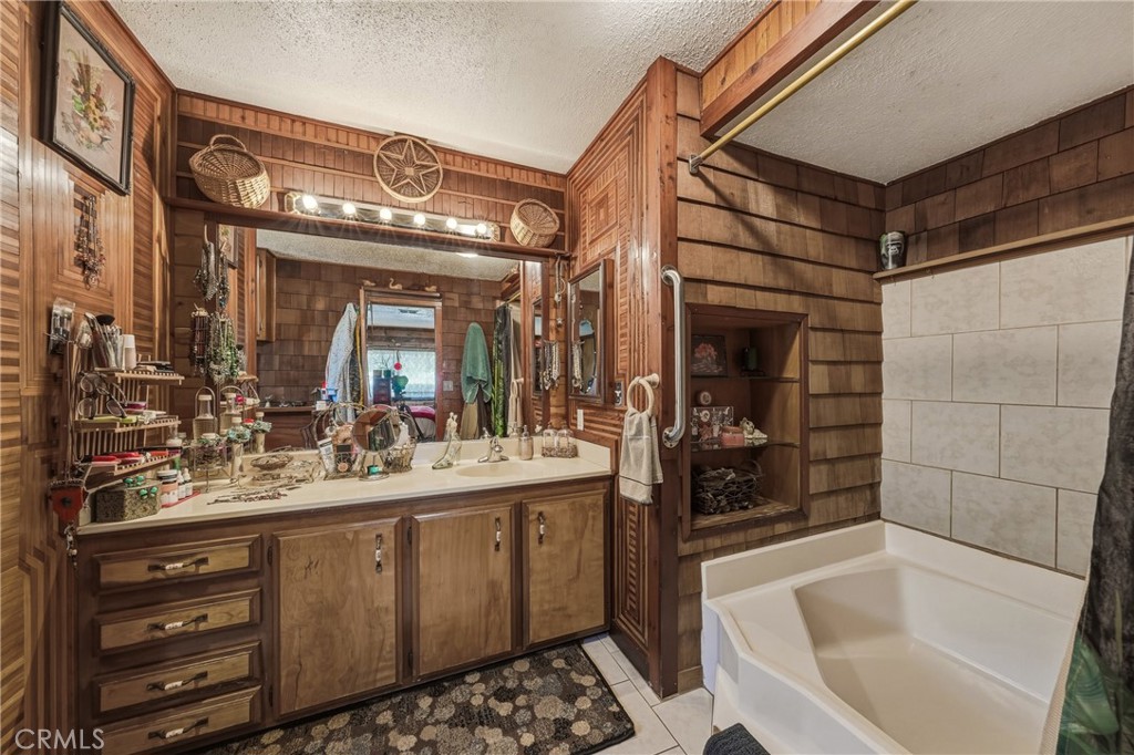 7035 Floyd Way Nice, CA 95464 - Photo 32 of 70 primary bathroom