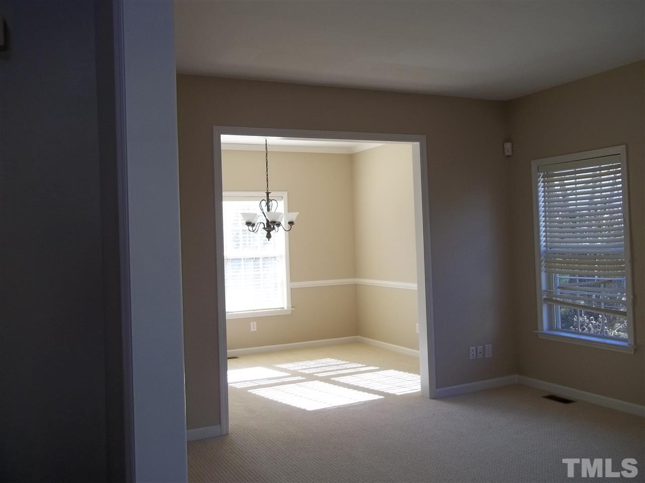 8204 Joyce Glow Court Raleigh, NC 27613 - Photo 5 of 25 Gallery Image 5