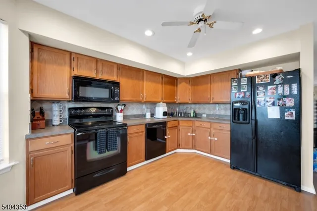 $332,900 | 127 Pinehurst Drive, Washington, NJ 07882