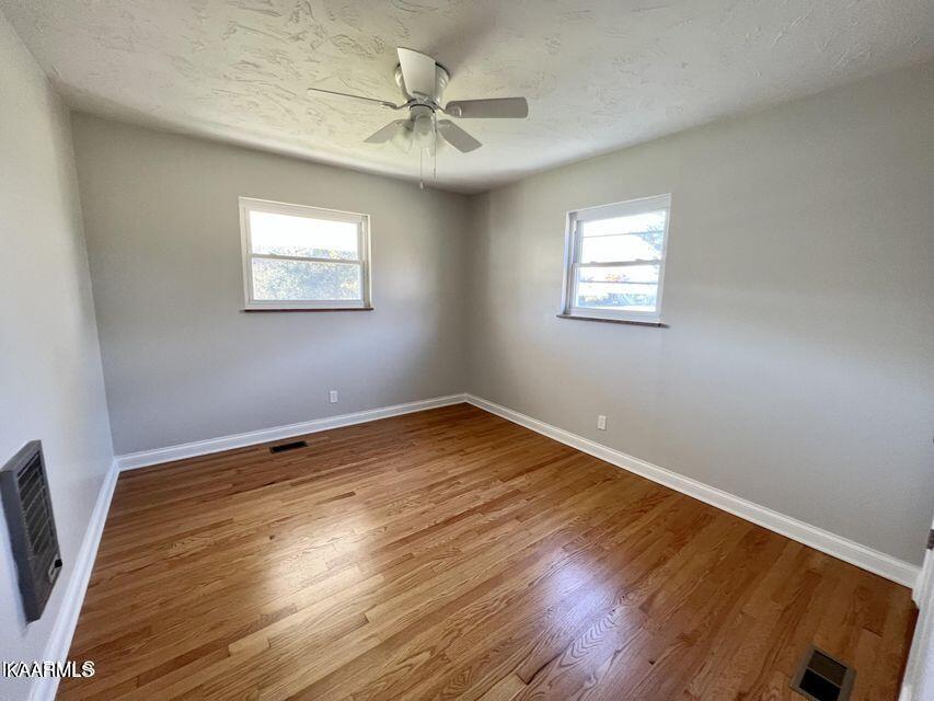 145 High Street Rutledge, TN 37861 - Photo 6 of 20 20220204174430211950000000-o