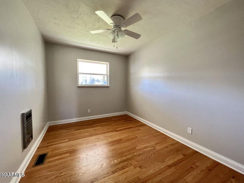 145 High Street Rutledge, TN 37861 - Photo 7 of 20 20220204174455431618000000-o