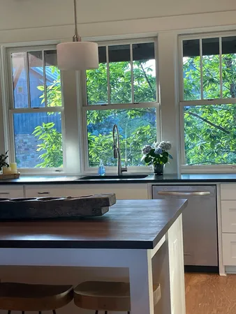 $4,900 | 2217 Sea Biscuit Cove, Unit 105, Spicewood, TX 78669