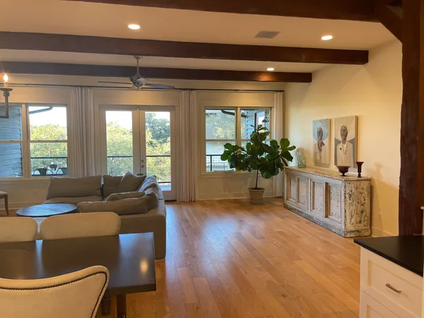 $4,900 | 2217 Sea Biscuit Cove, Unit 105, Spicewood, TX 78669