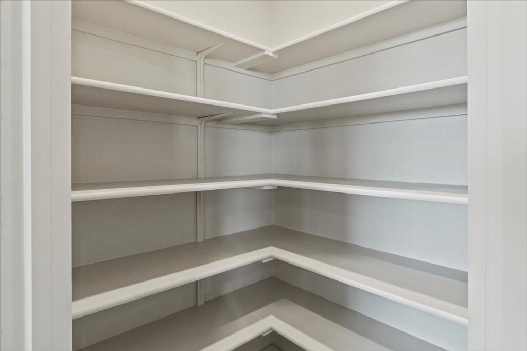 530 Wilshire Road San Marcos, TX 78666 - Photo 8 of 30 a view of an empty walk in closet