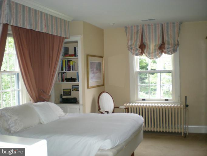 301 Cedarcroft Road Baltimore, MD 21212 - Photo 3 of 28 Bedroom (Master)