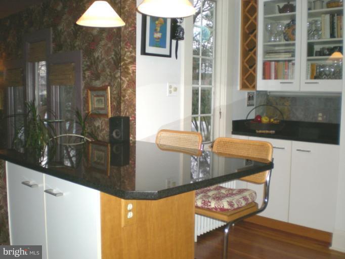 301 Cedarcroft Road Baltimore, MD 21212 - Photo 22 of 28 Kitchen