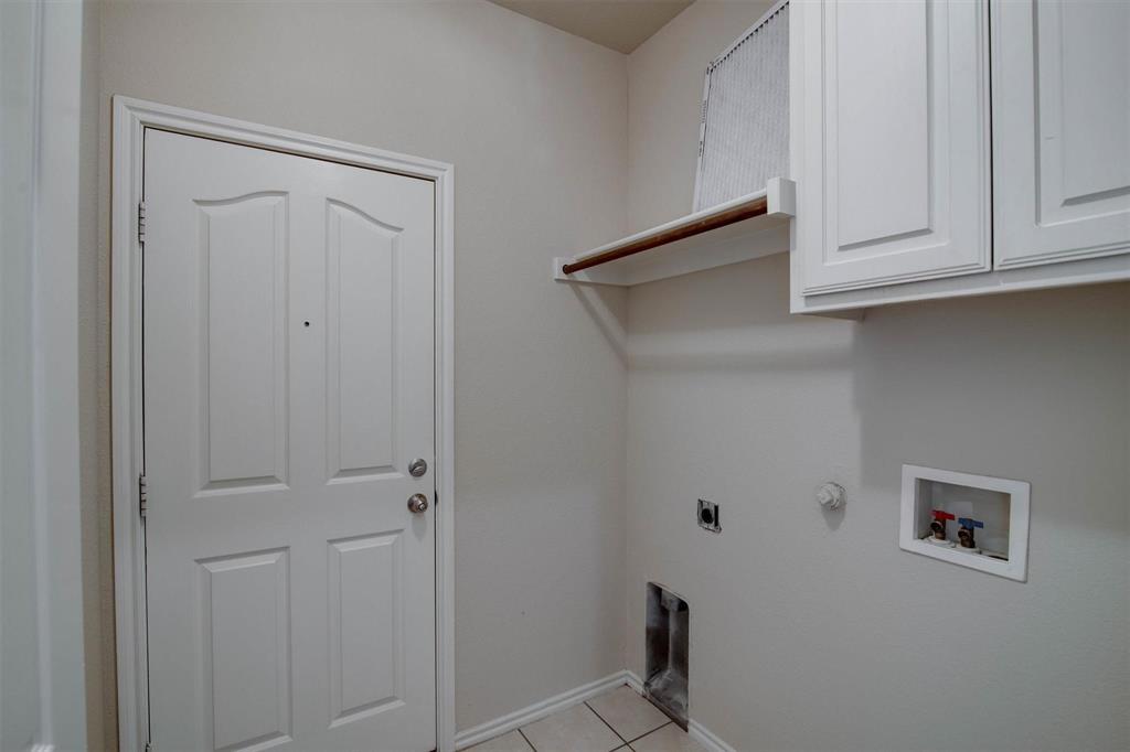 10860 Hawks Landing Road Fort Worth, TX 76052 - Photo 24 of 27