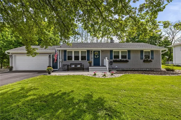 $329,900 | 19 Dryer Avenue, Victor, NY 14564