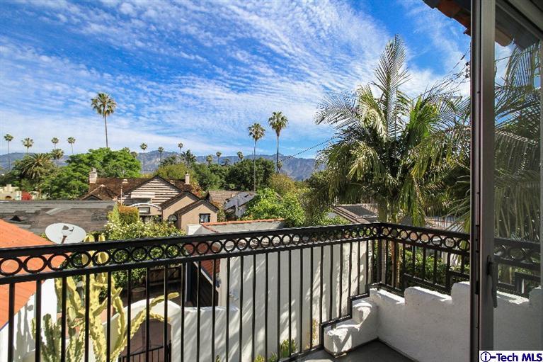 386 South Meridith Avenue Pasadena, CA 91106 - Photo 21 of 28 a view of a balcony with potted plants
