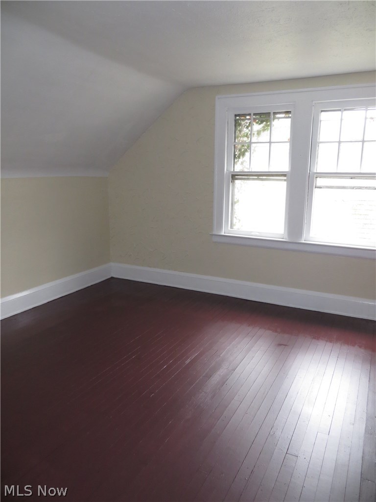 1624 Rydalmount Road Cleveland Heights, OH 44118 - Photo 13 of 33