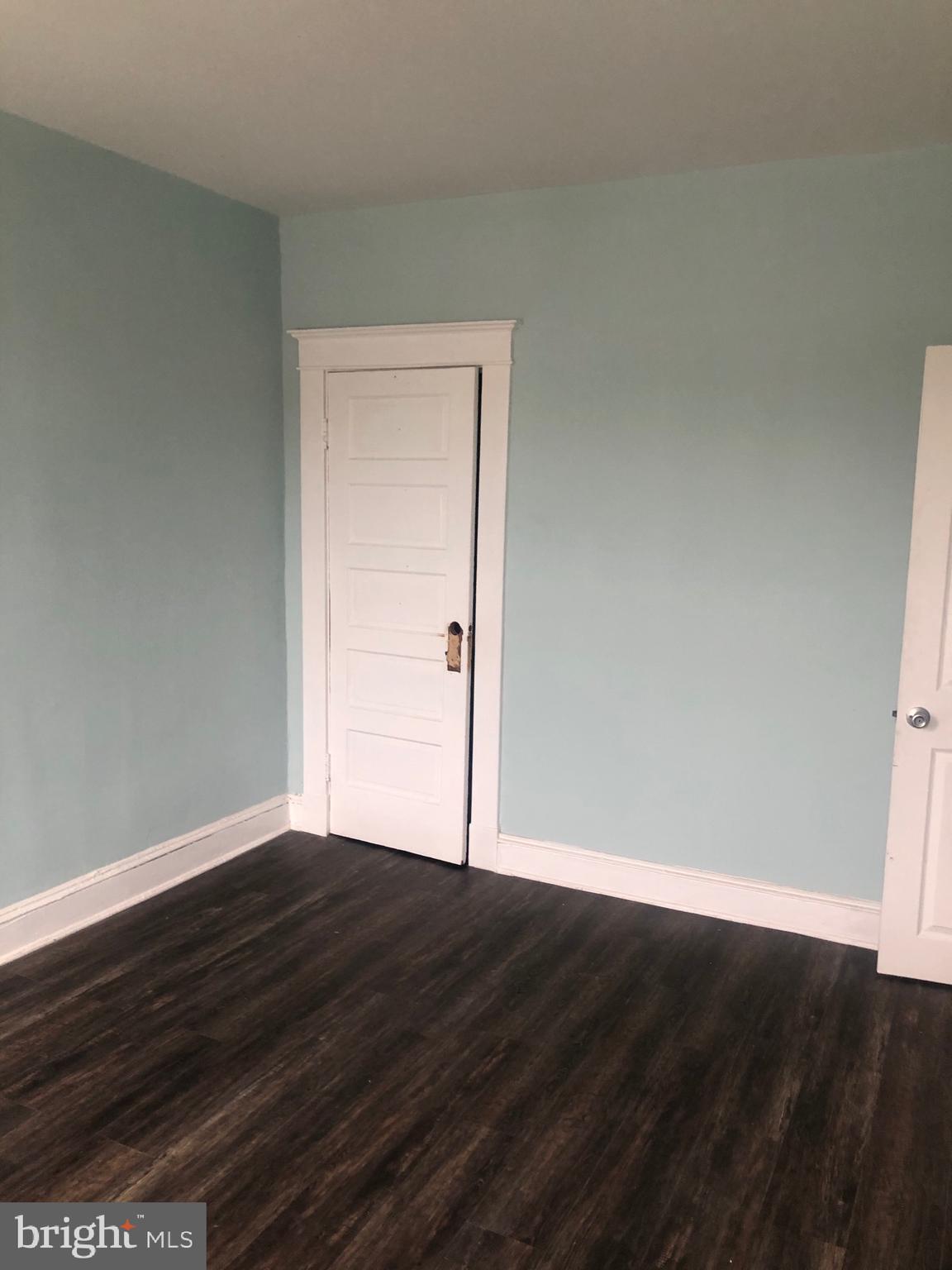 2907 Ridgewood Avenue Baltimore, MD 21215 - Photo 2 of 18 Gallery Image 2