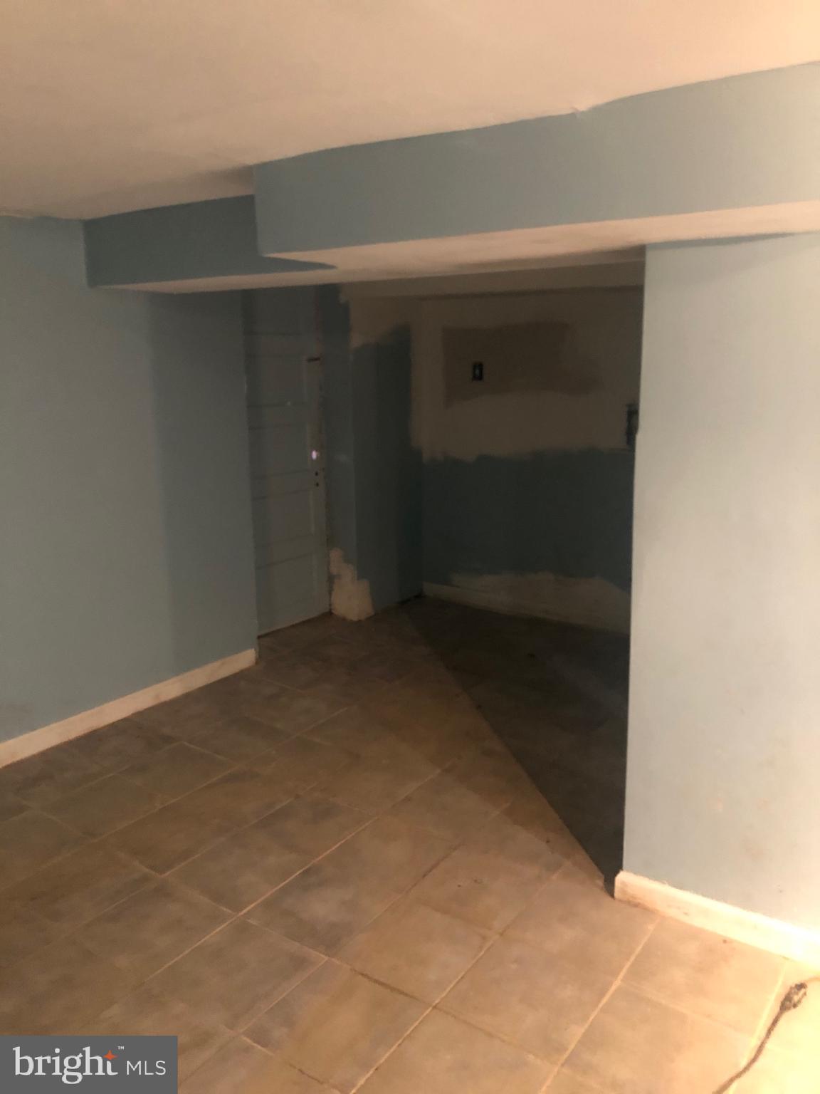2907 Ridgewood Avenue Baltimore, MD 21215 - Photo 13 of 18 Gallery Image 13