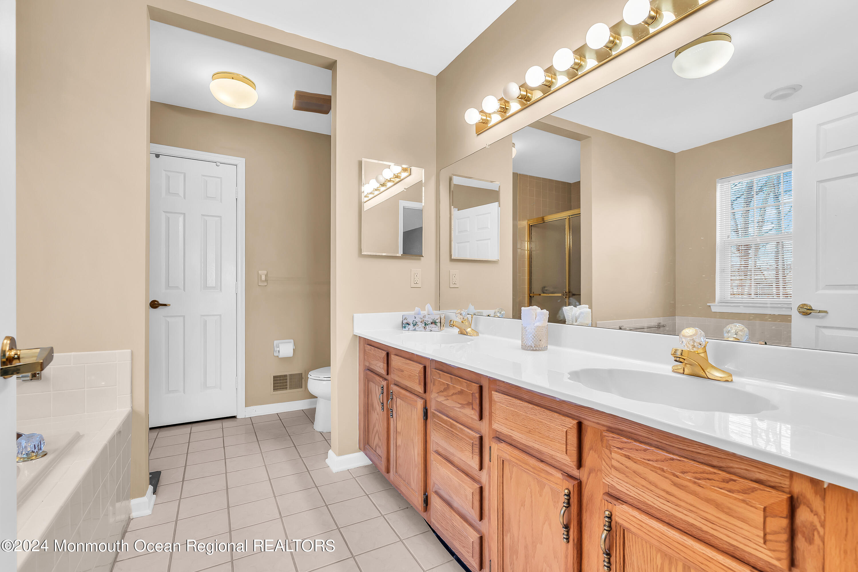 18 Portebello Road Jackson, NJ 08527 - Photo 25 of 48 012_dsc05883