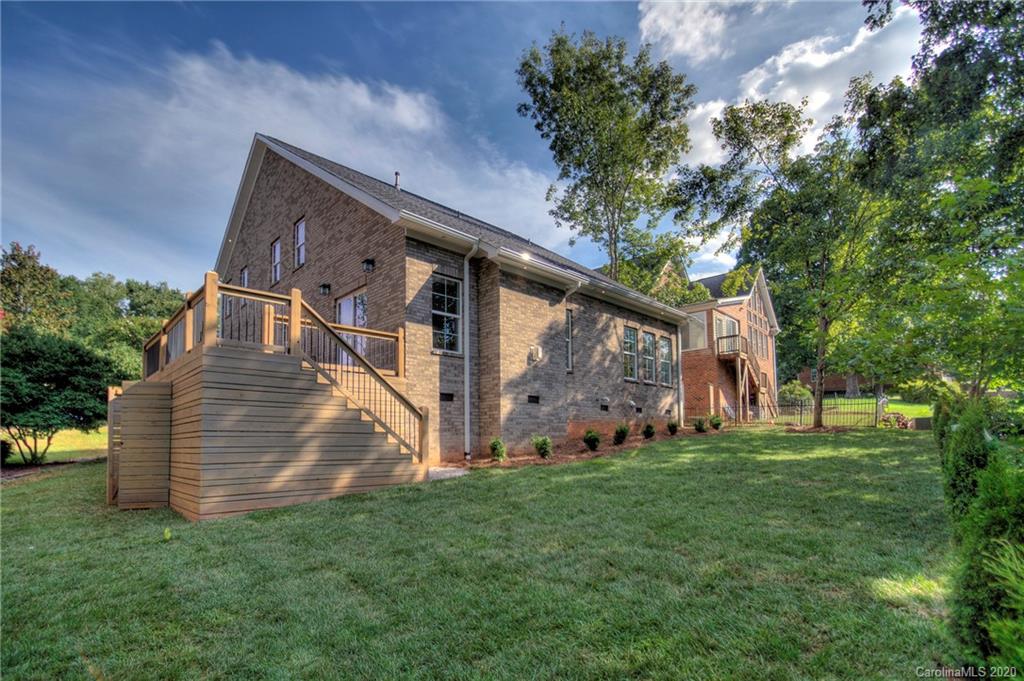 708 Beacon Knoll Lane Fort Mill, SC 29708 - Photo 28 of 31