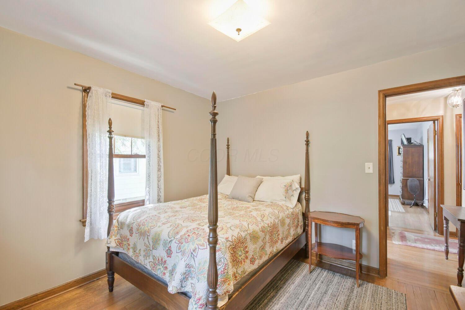 2732 Minerva Lake Road Columbus, OH 43231 - Photo 19 of 29 BEDROOM 2