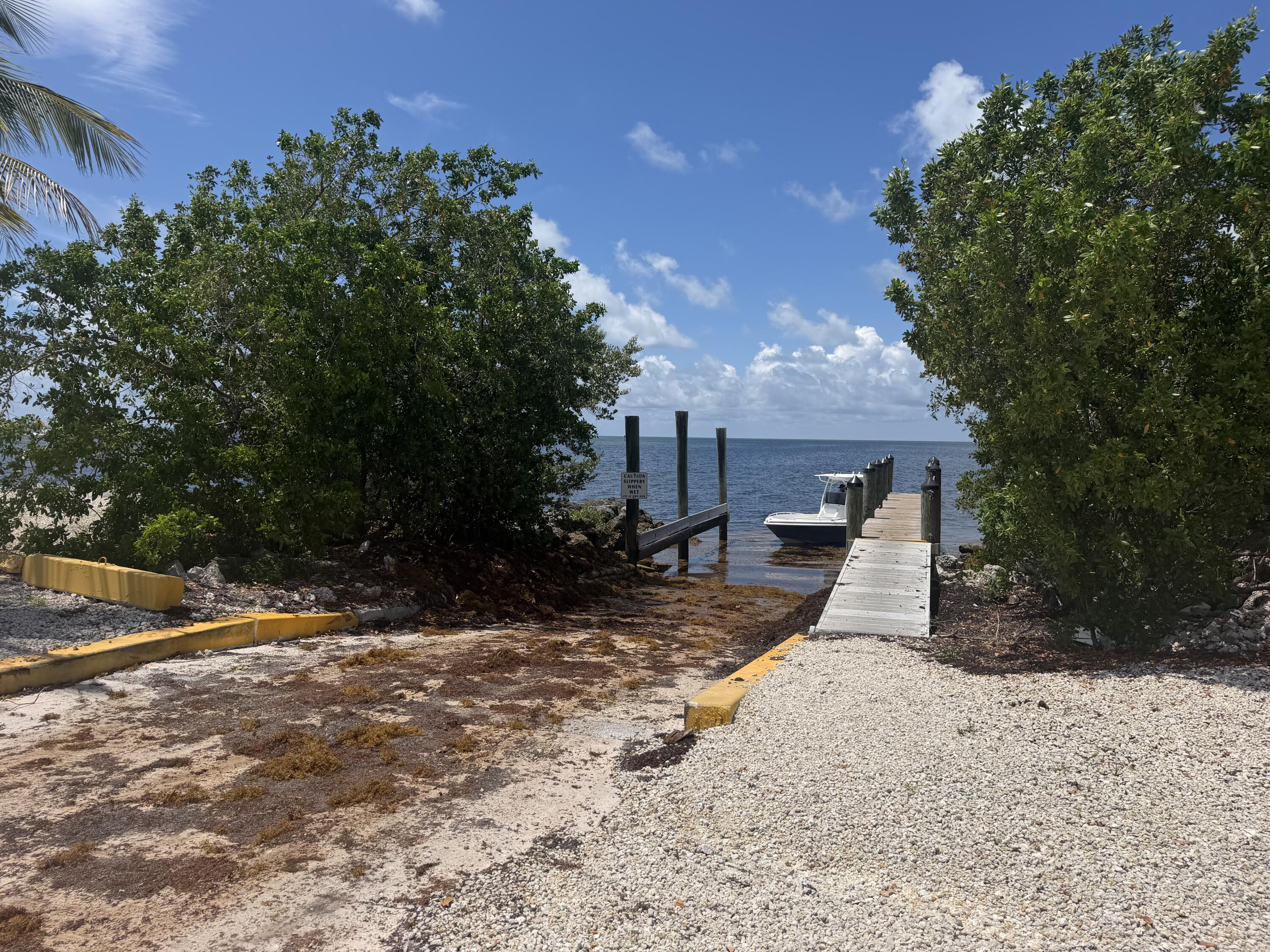 227 Atlantic Boulevard Key Largo, FL 33037 - Photo 33 of 35 Port Largo HO Park