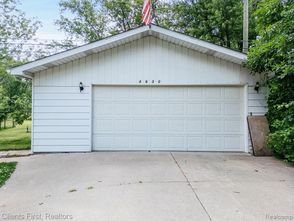 4630 Denton Road Canton, MI 48188 - Photo 7 of 49