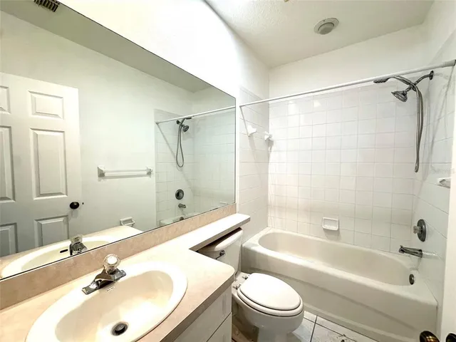 $2,500 | 1420 Water View Drive West, Unit 201, Largo, FL 33771