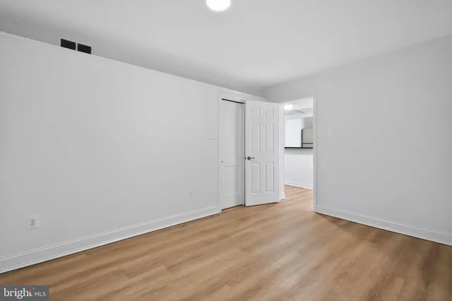 $200,000 | 3065 Patrick Henry Drive, Unit 102, Falls Church, VA 22044