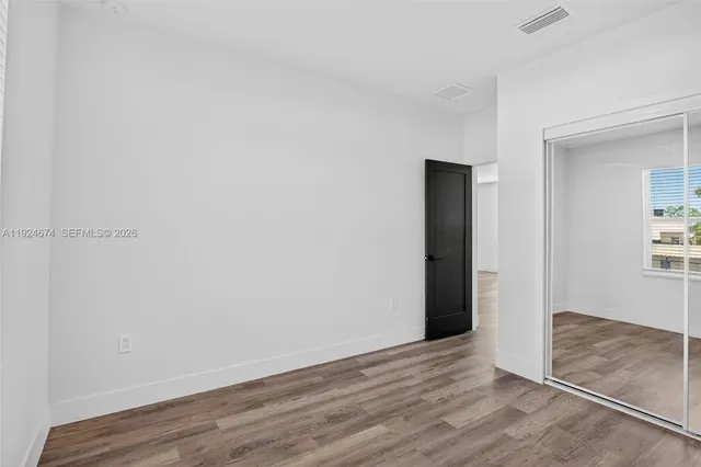 $2,100 | 710 Bedford Point Avenue, Lehigh Acres, FL 33974