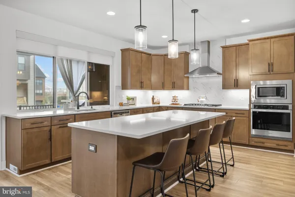 $4,500 | 42338 Nelsonville Terrace, Brambleton, VA 20148