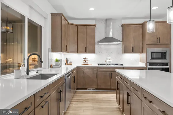 $4,500 | 42338 Nelsonville Terrace, Brambleton, VA 20148