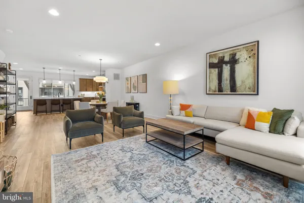 $4,500 | 42338 Nelsonville Terrace, Brambleton, VA 20148