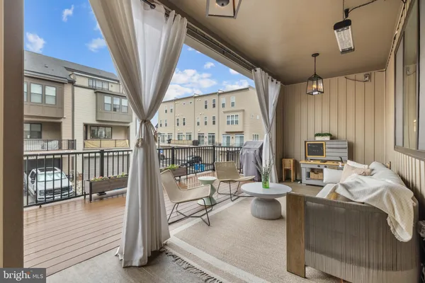 $4,500 | 42338 Nelsonville Terrace, Brambleton, VA 20148