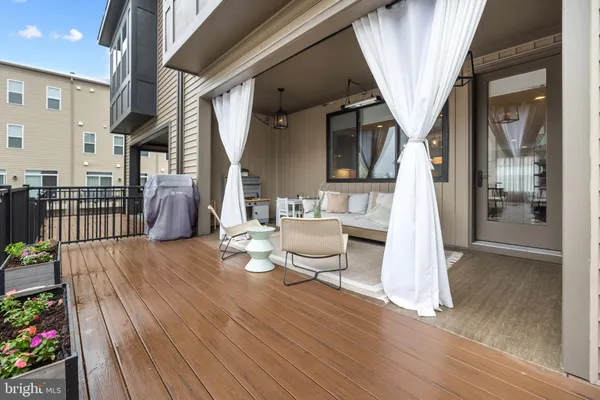 $4,500 | 42338 Nelsonville Terrace, Brambleton, VA 20148