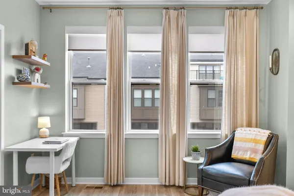 $4,500 | 42338 Nelsonville Terrace, Brambleton, VA 20148