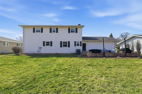 $349,900 | 1035 Meadow Lane, Fond du Lac, WI 54935