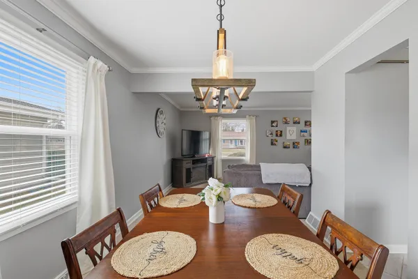 $349,900 | 1035 Meadow Lane, Fond du Lac, WI 54935