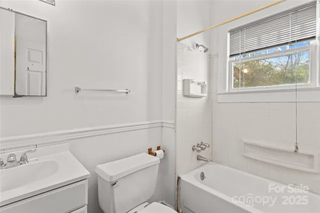 $300,000 | 1120 Davie Avenue, Statesville, NC 28677