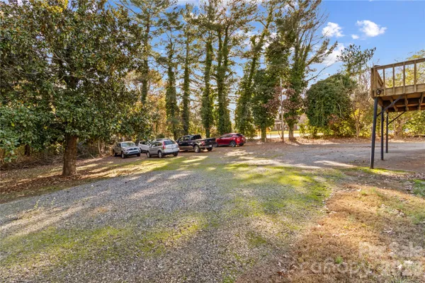 $280,000 | 1120 Davie Avenue, Statesville, NC 28677