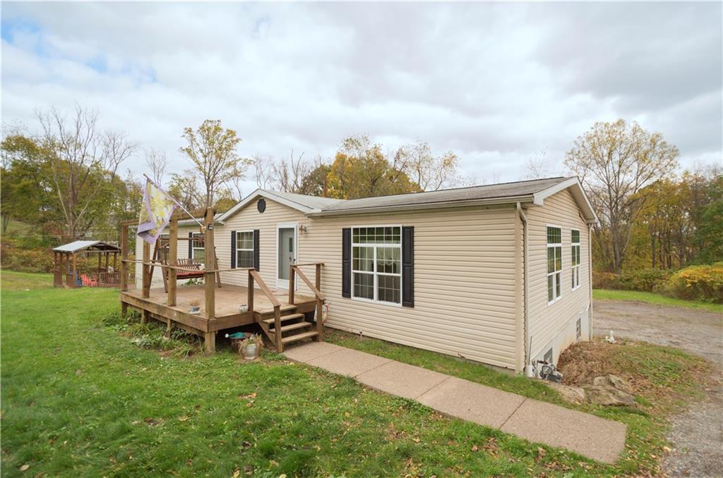 810 Harmony Road Pittsburgh, PA 15237 - Photo 2 of 16 Gallery Image 2