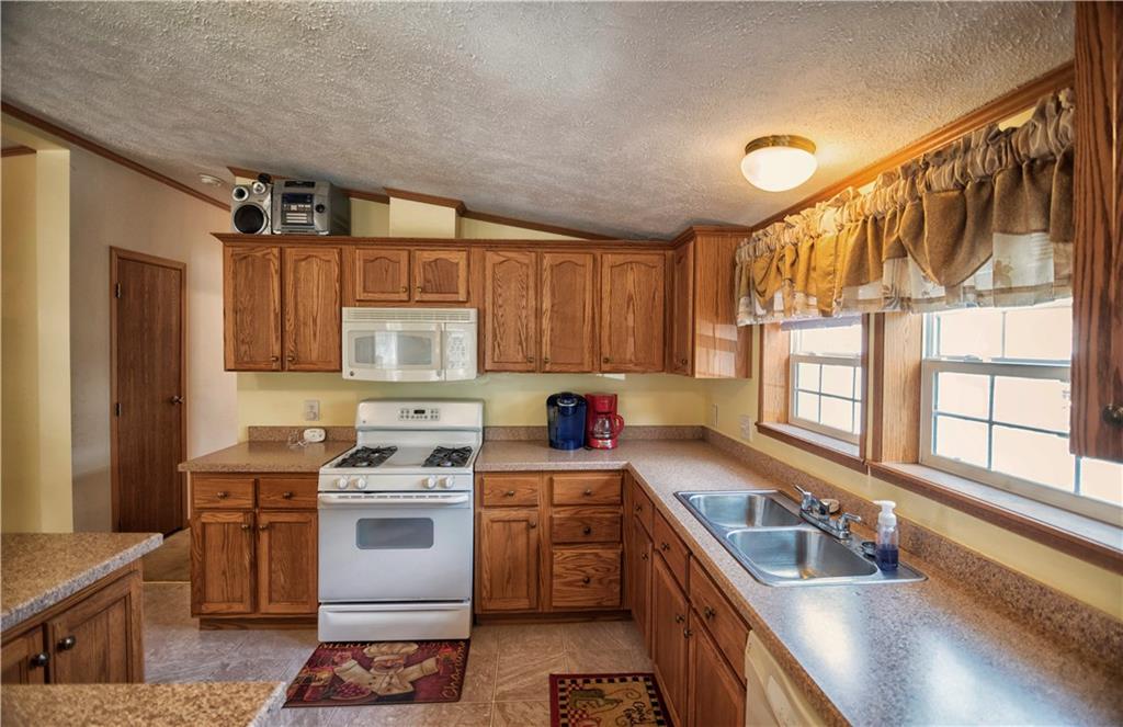 810 Harmony Road Pittsburgh, PA 15237 - Photo 5 of 16 Gallery Image 5