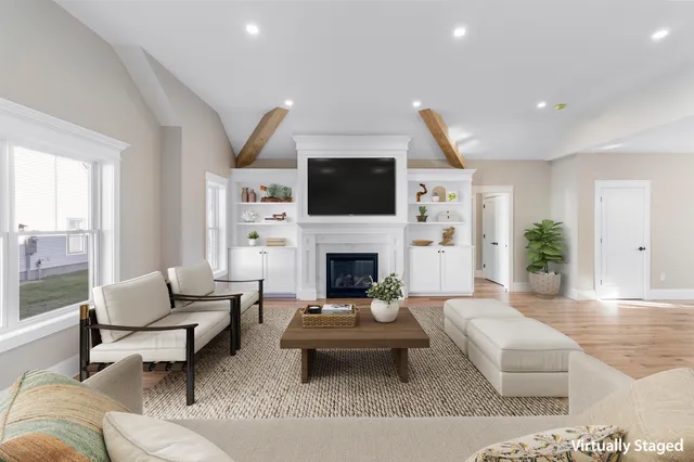 $1,389,999 | 15 Little River Road, Unit 4, Kingston, NH 03848